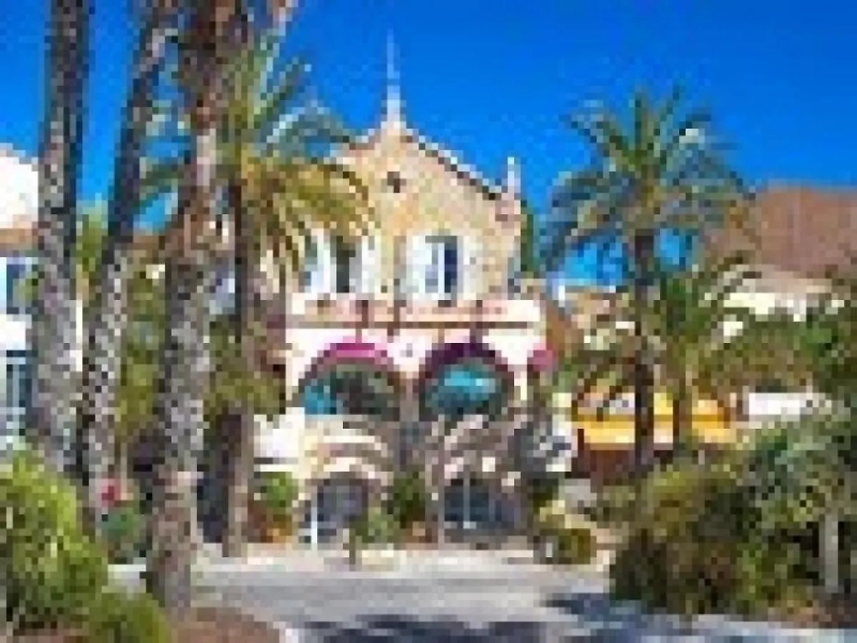 Rental Villa Parc De La Renarde Le Lavandou 0*,  France
